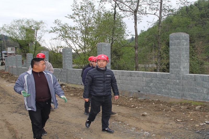 ƴ�������������ܩ�����ΰ���н�ǰ���